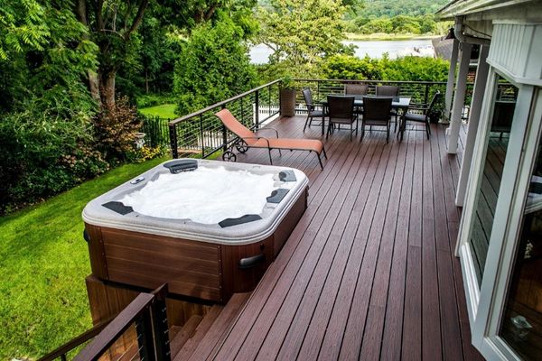 Open Air Hot Tub Decks - All Pro Thornton Deck Builders