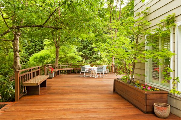 Outdoor Deck Design - All Pro Thornton Deck Builders