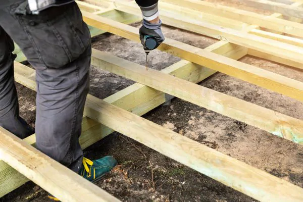 Why Hire Thorton Deck Builders